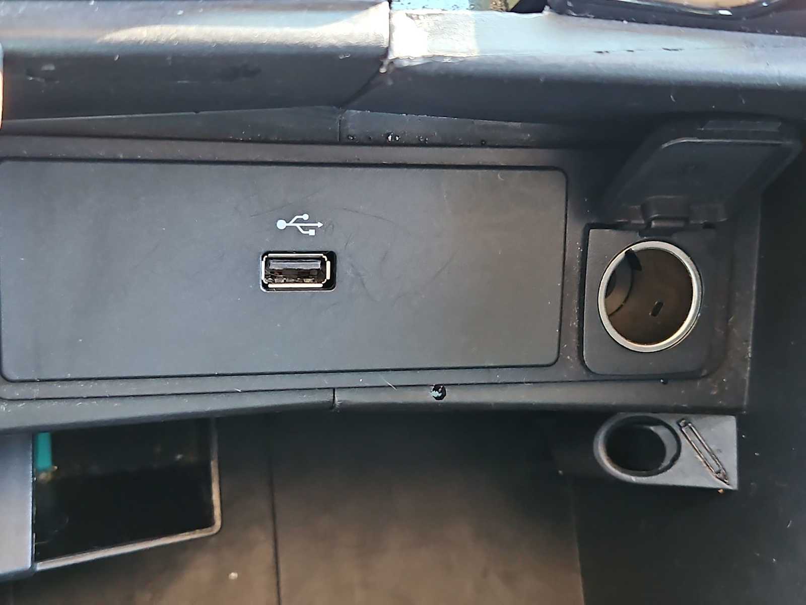 Thumbnail: 2016 Ford Fusion - 29