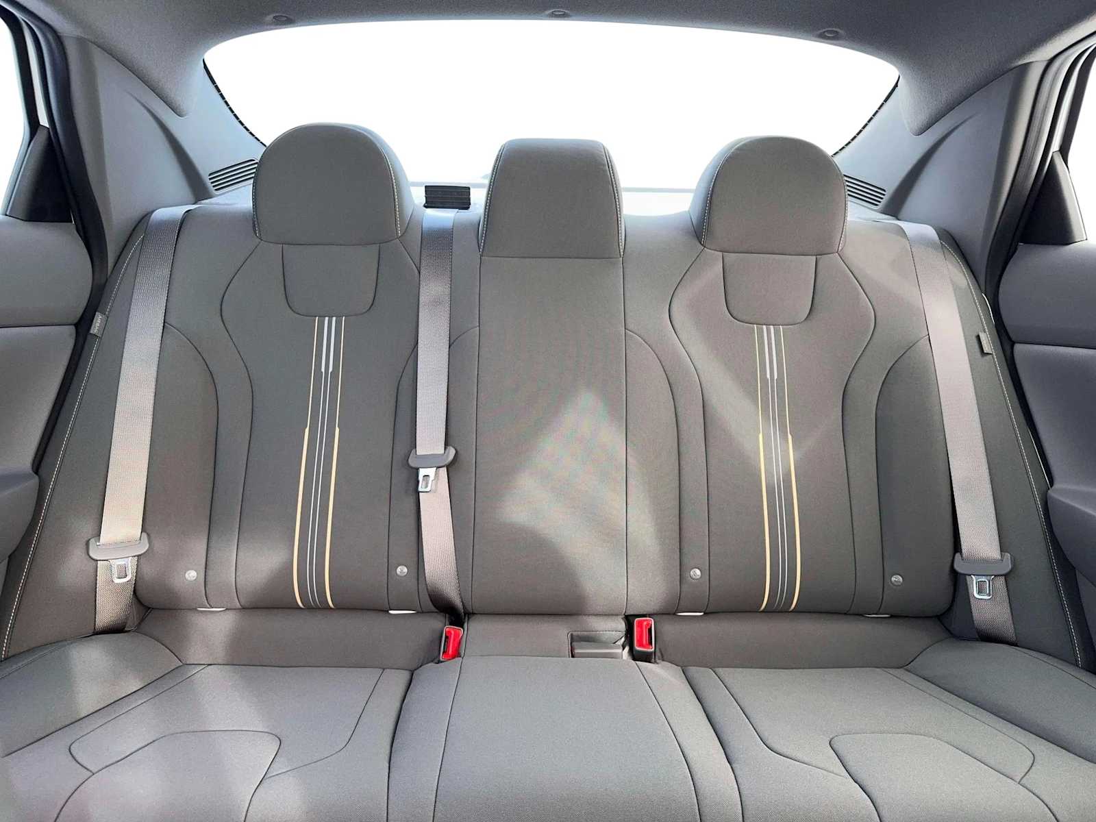 Thumbnail: 2026 Hyundai Elantra - 16