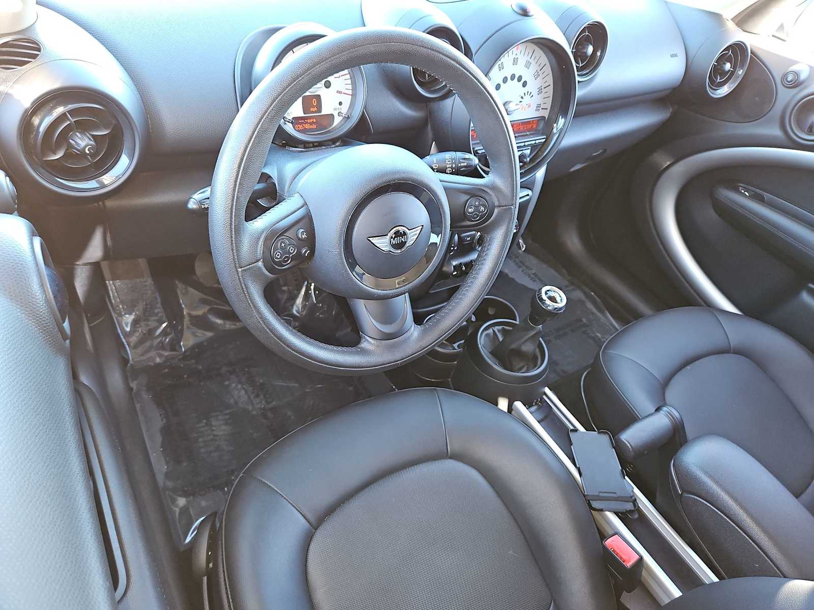 Thumbnail: 2014 MINI Cooper Countryman - 10