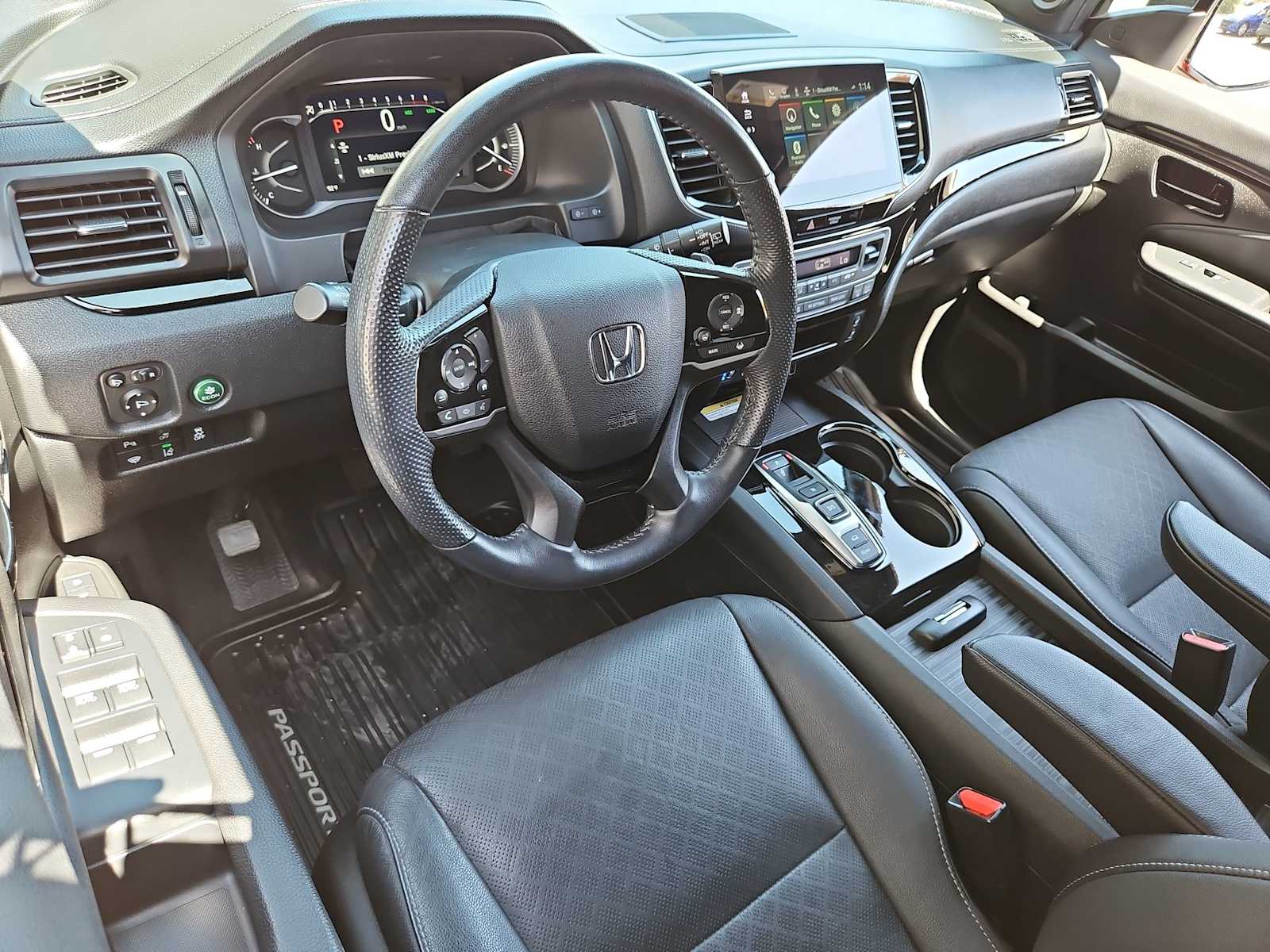 Thumbnail: 2022 Honda Passport - 10