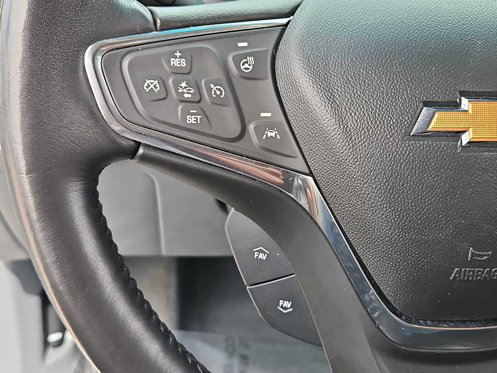 Thumbnail: 2020 Chevrolet Bolt EV - 23