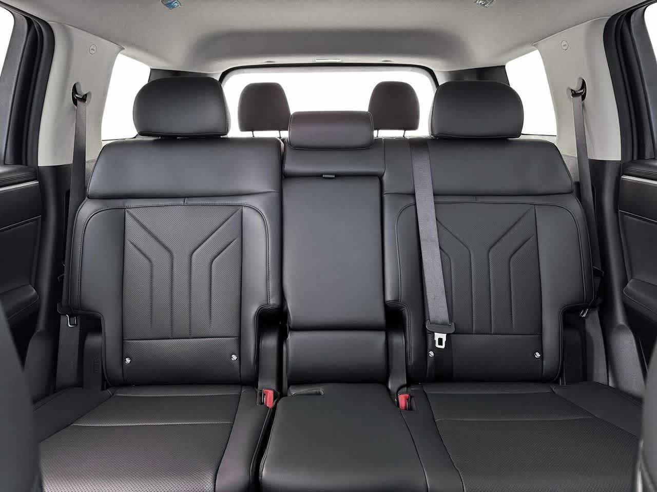 Thumbnail: 2026 Hyundai Santa Fe - 16