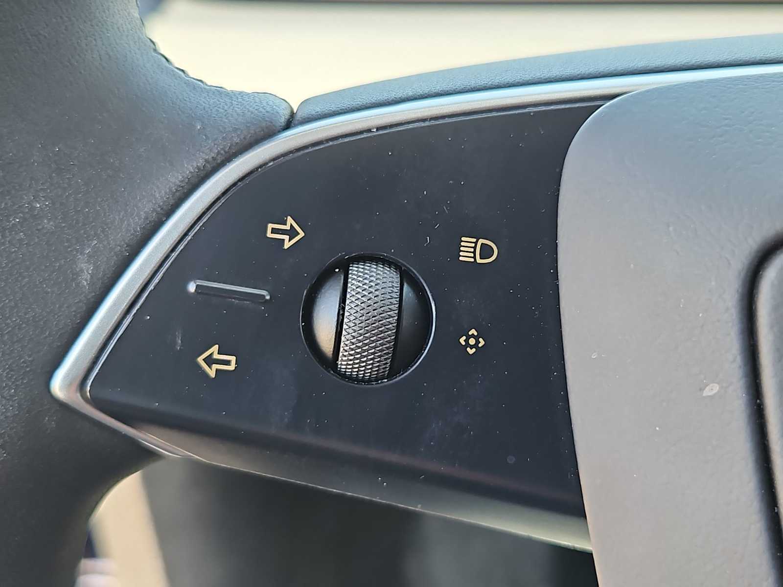 Thumbnail: 2025 Tesla Model 3 - 21