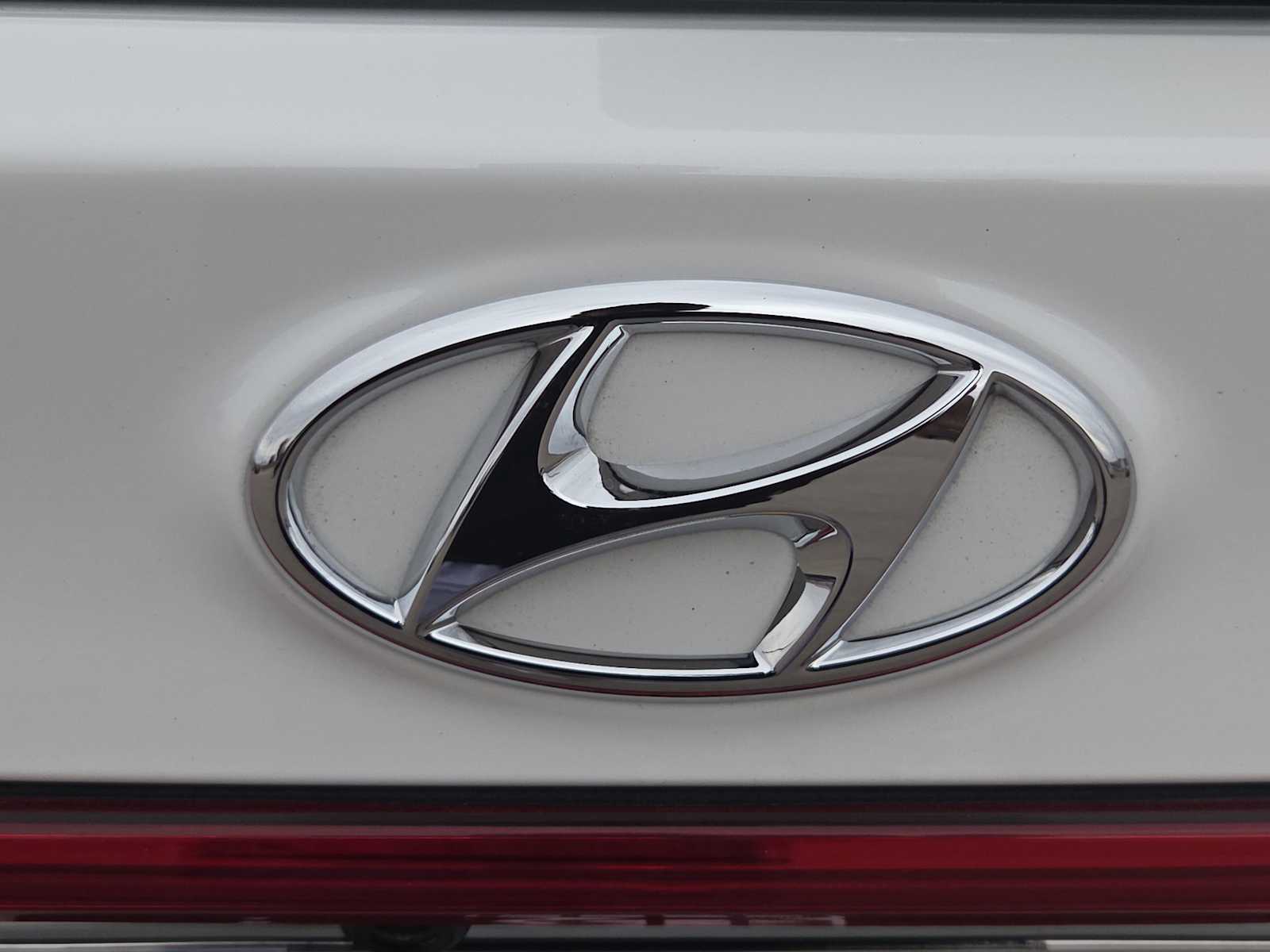 Thumbnail: 2023 Hyundai Santa Fe - 12