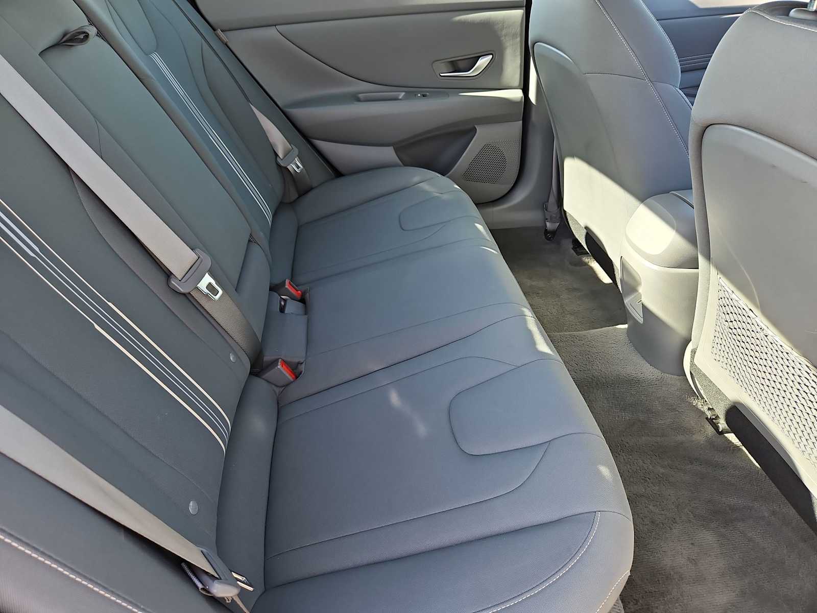 Thumbnail: 2025 Hyundai Elantra - 21