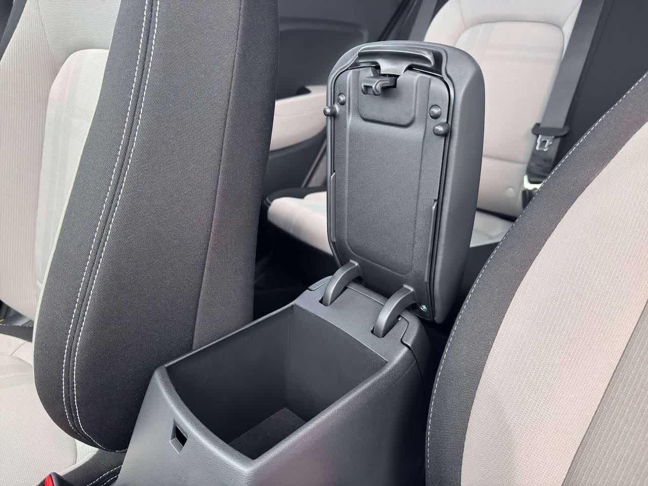 Thumbnail: 2026 Hyundai Venue - 18