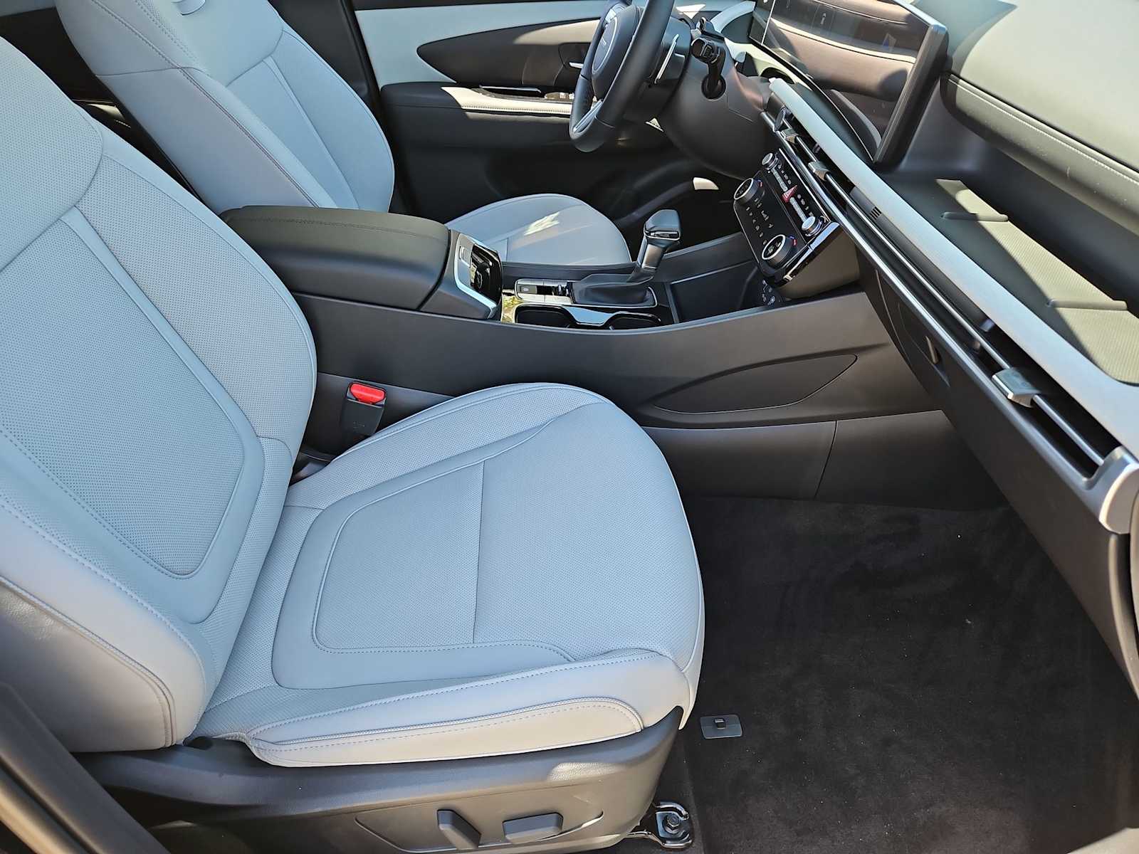 Thumbnail: 2025 Hyundai Santa Cruz - 22