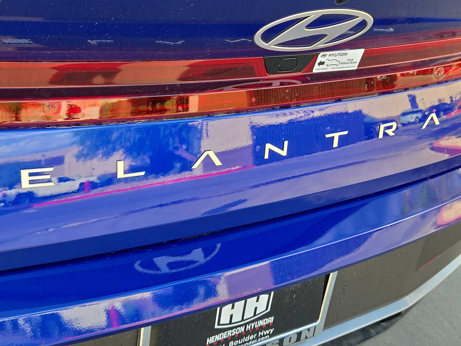 Thumbnail: 2025 Hyundai Elantra - 12