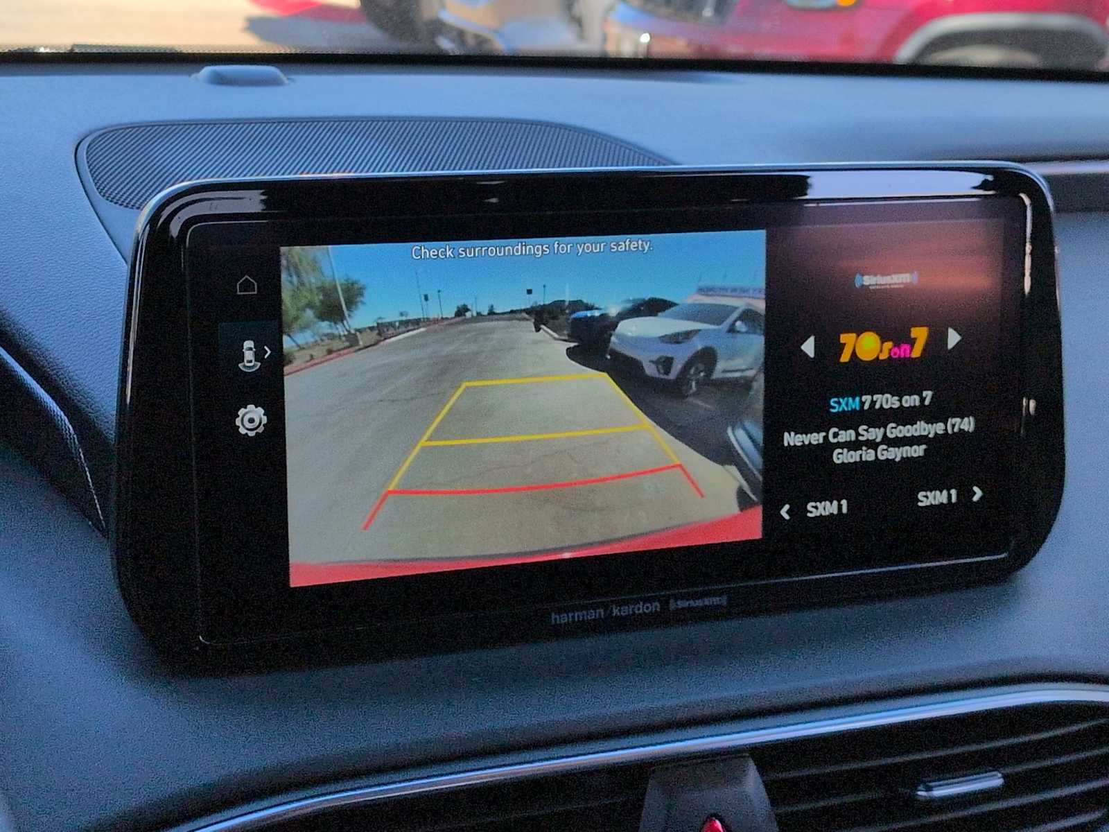 Thumbnail: 2022 Hyundai Santa Fe - 32