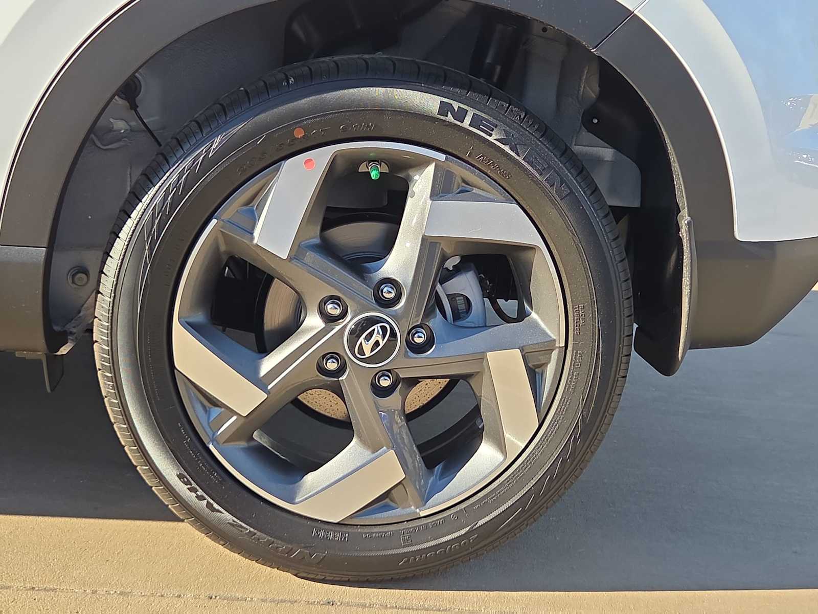 Thumbnail: 2026 Hyundai Venue - 14