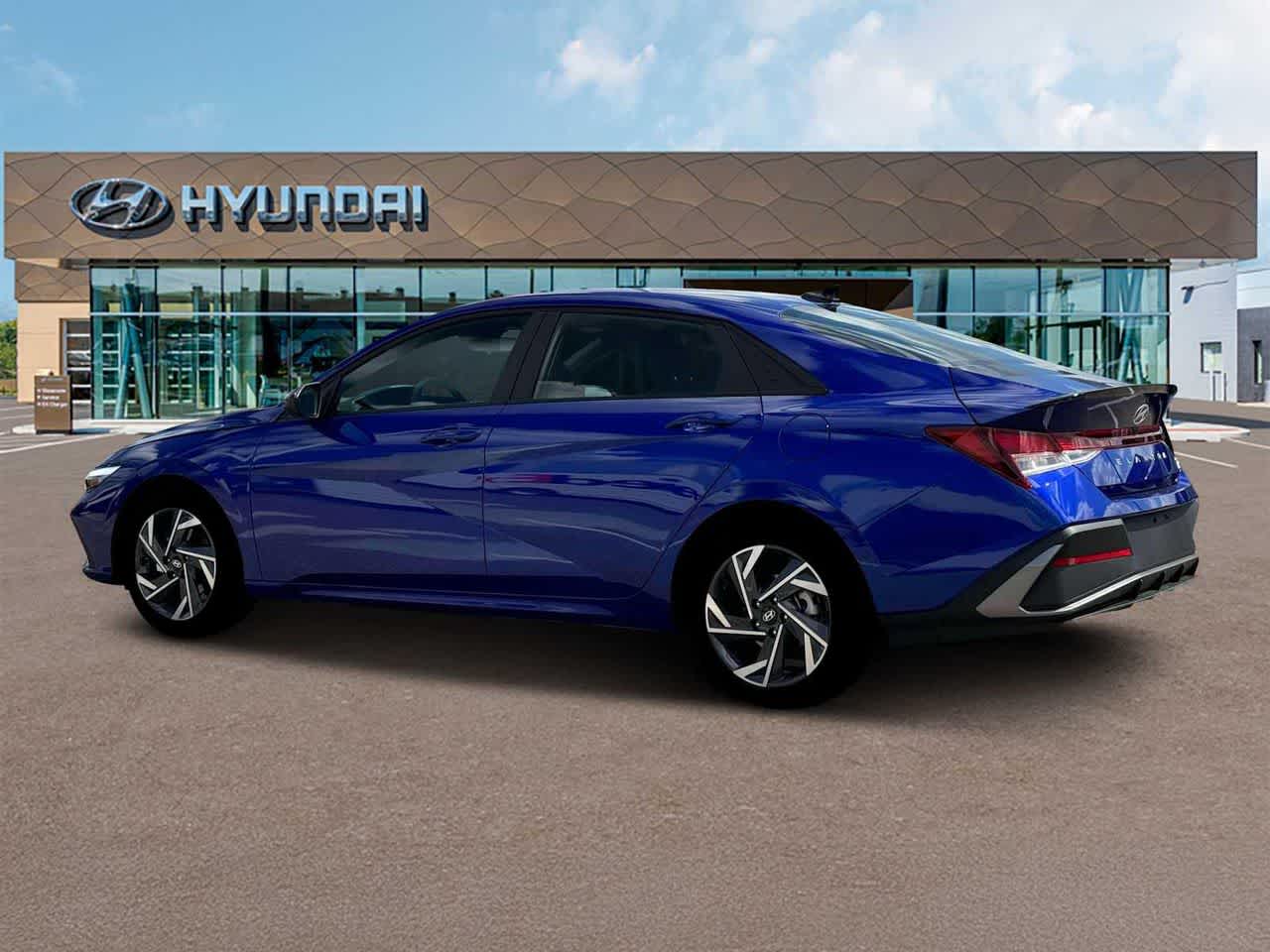 Thumbnail: 2025 Hyundai Elantra - 4