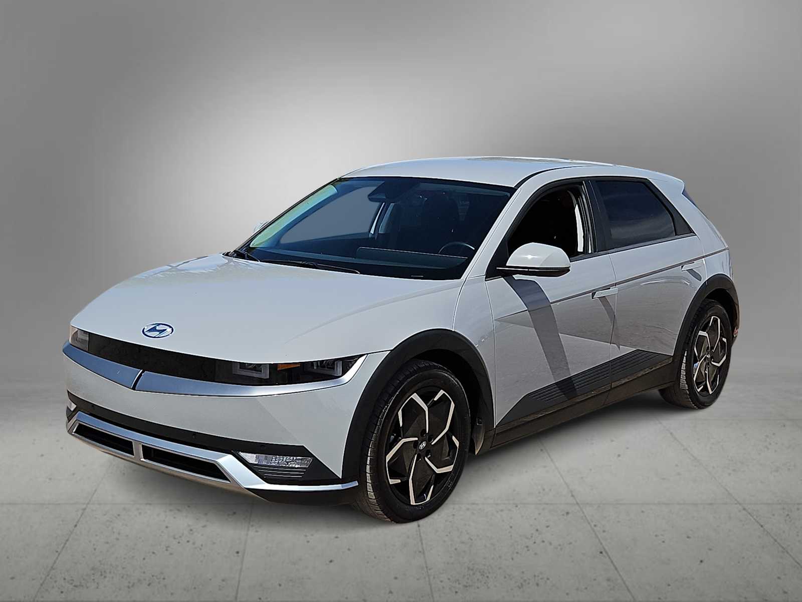 Thumbnail: 2024 Hyundai Ioniq 5 - 4