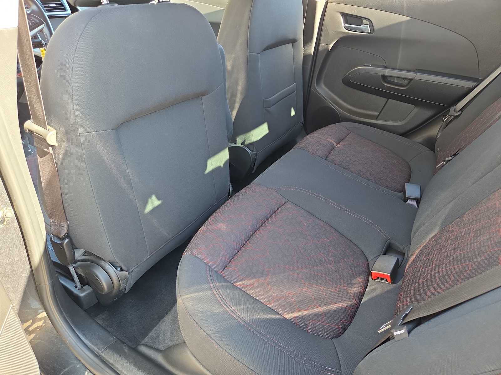 Thumbnail: 2017 Chevrolet Sonic - 19