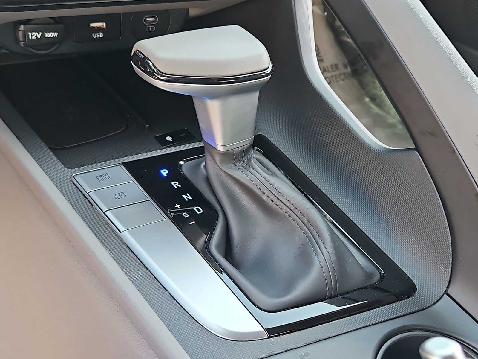 Thumbnail: 2025 Hyundai Elantra - 31