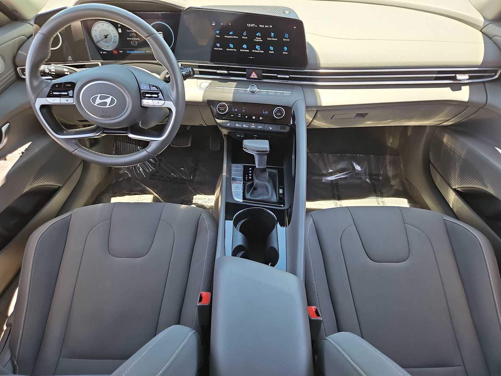 Thumbnail: 2025 Hyundai Elantra - 15