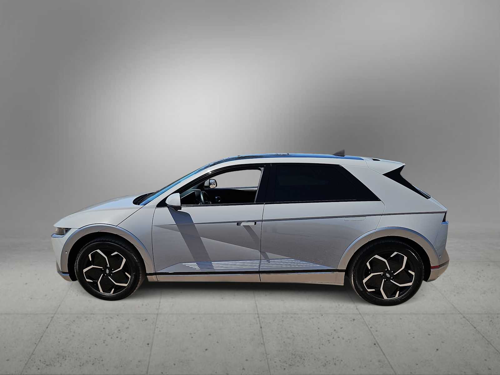 Thumbnail: 2024 Hyundai Ioniq 5 - 5