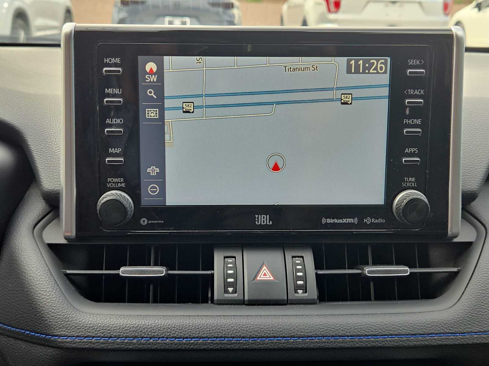 Thumbnail: 2020 Toyota RAV4 - 29