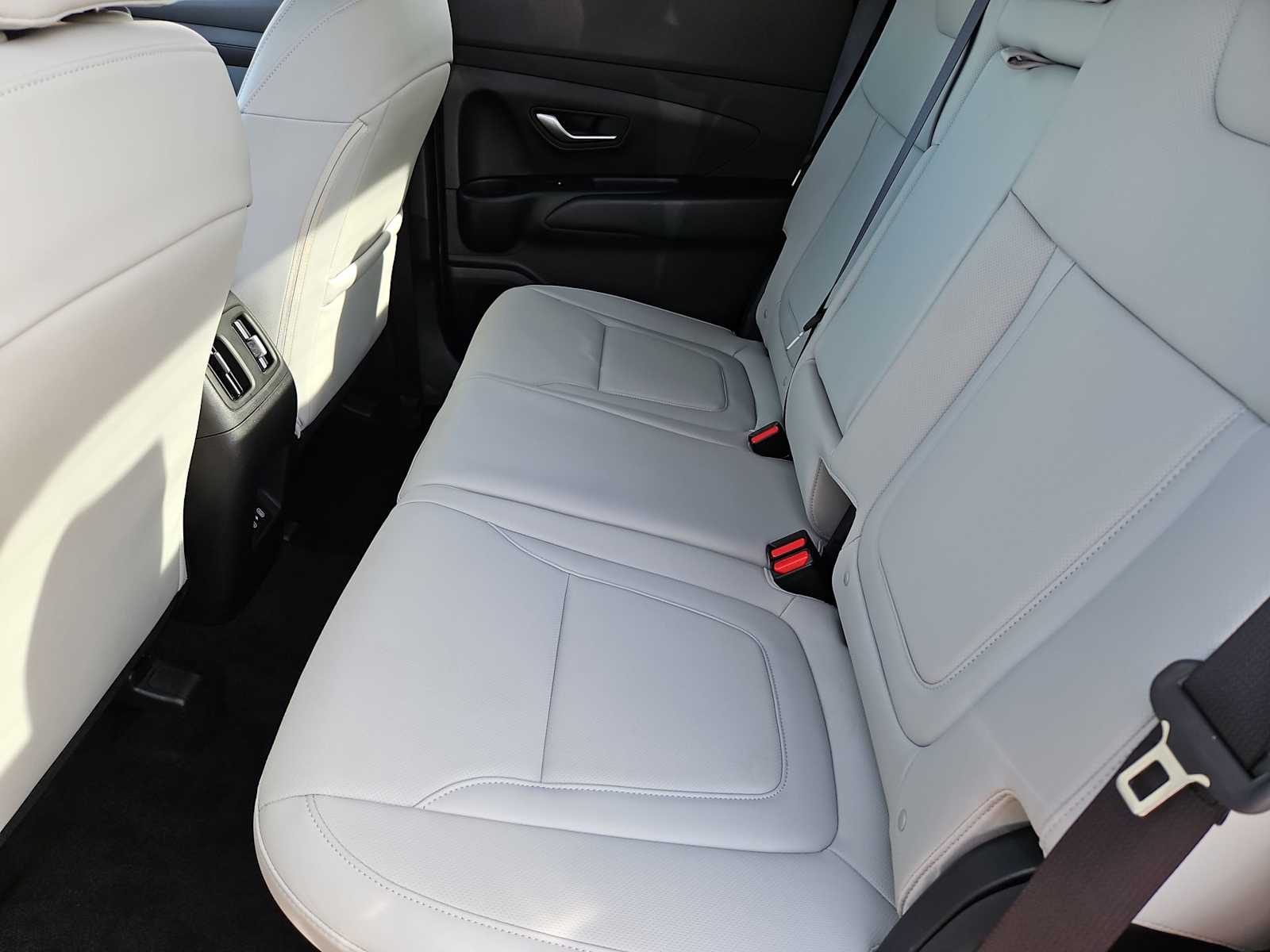 Thumbnail: 2025 Hyundai Santa Cruz - 20