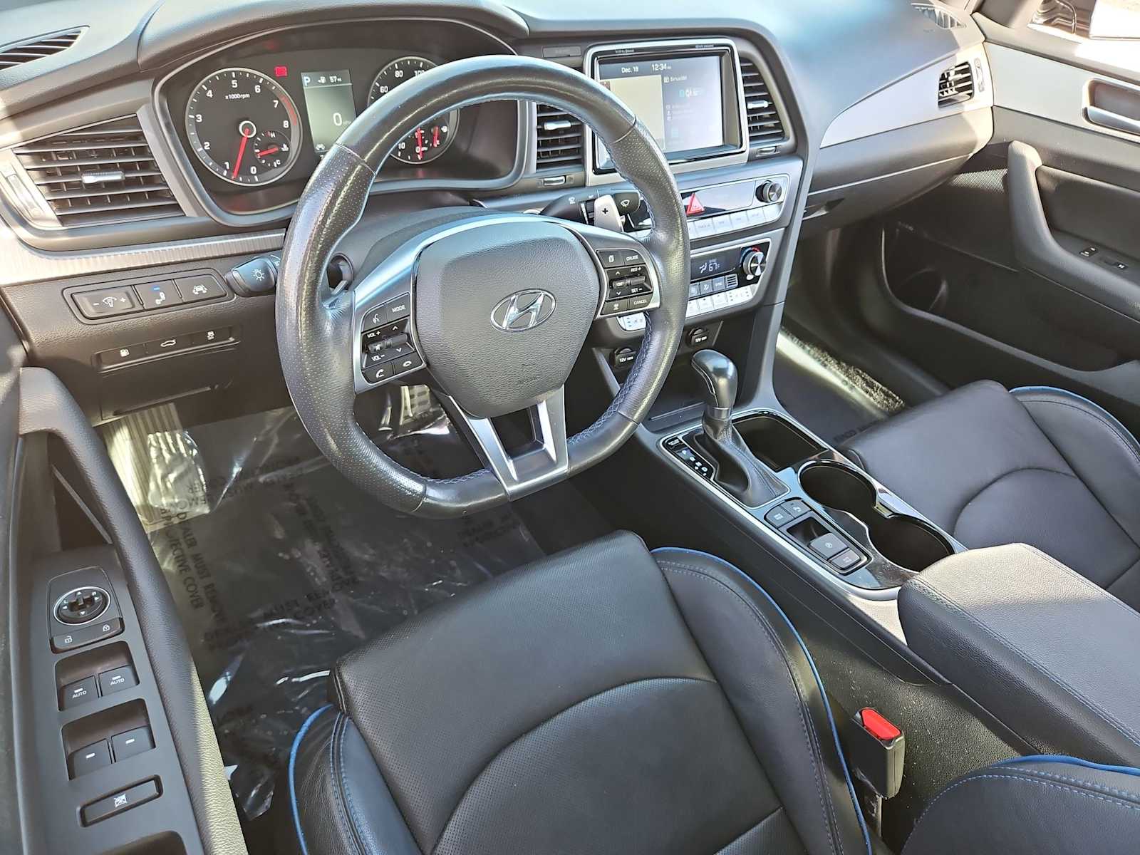 Thumbnail: 2018 Hyundai Sonata - 10