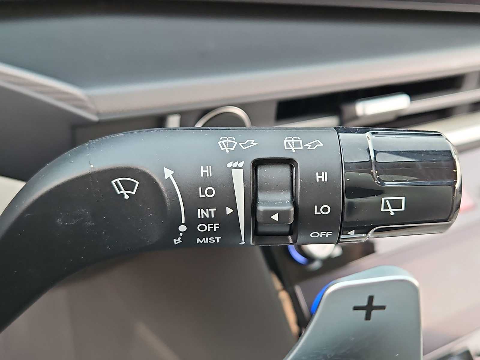 Thumbnail: 2025 Hyundai Santa Fe - 25