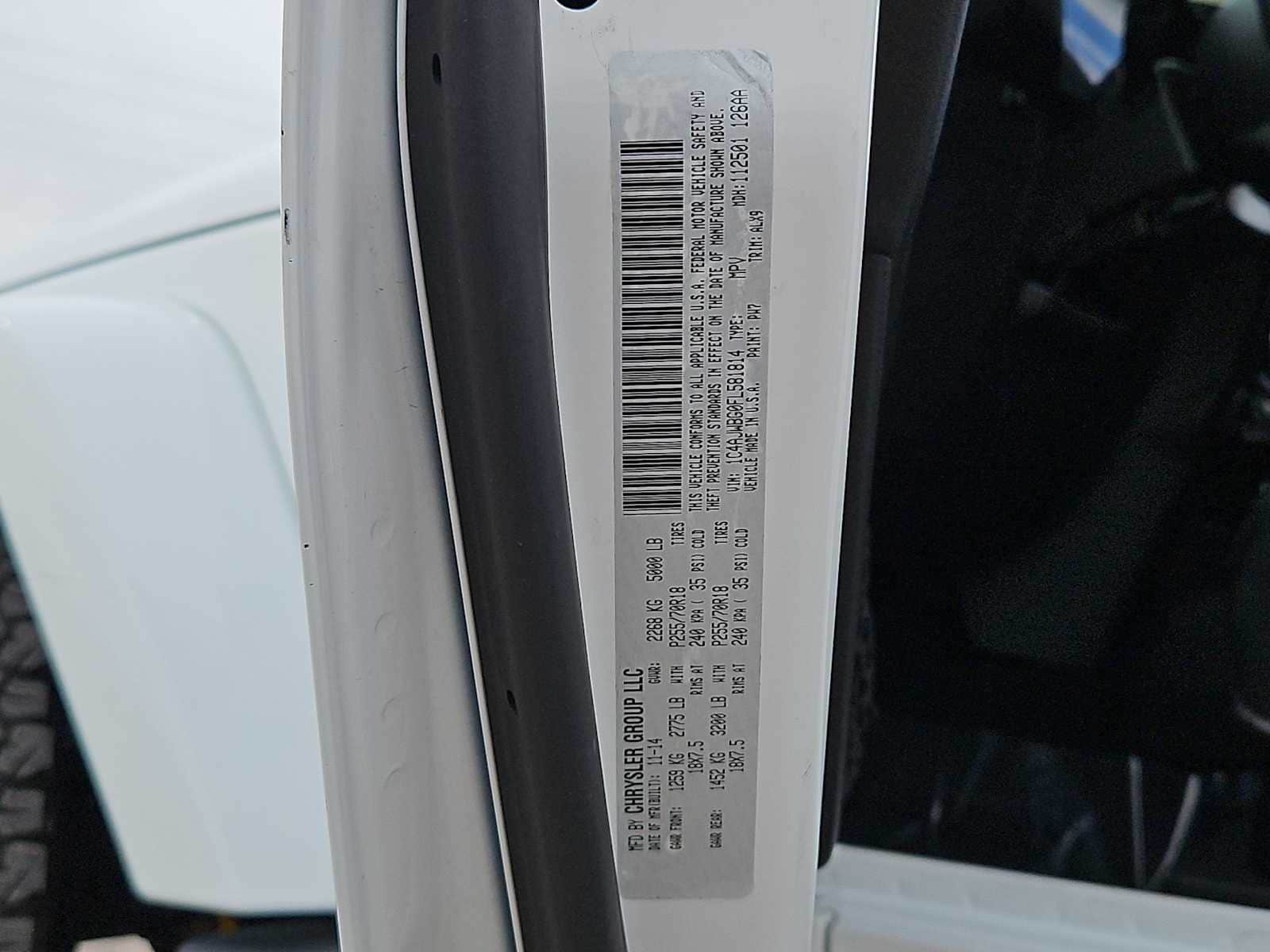 Thumbnail: 2015 Jeep Wrangler - 32