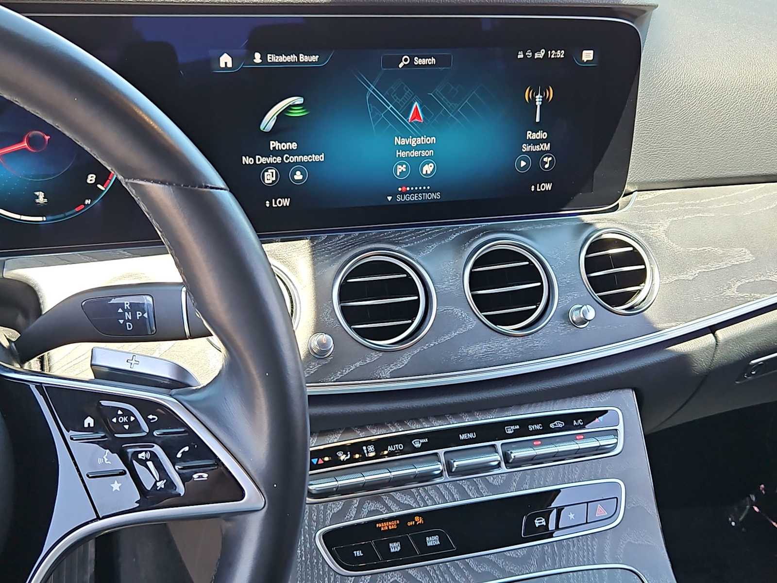 Thumbnail: 2021 Mercedes-Benz E-Class - 26