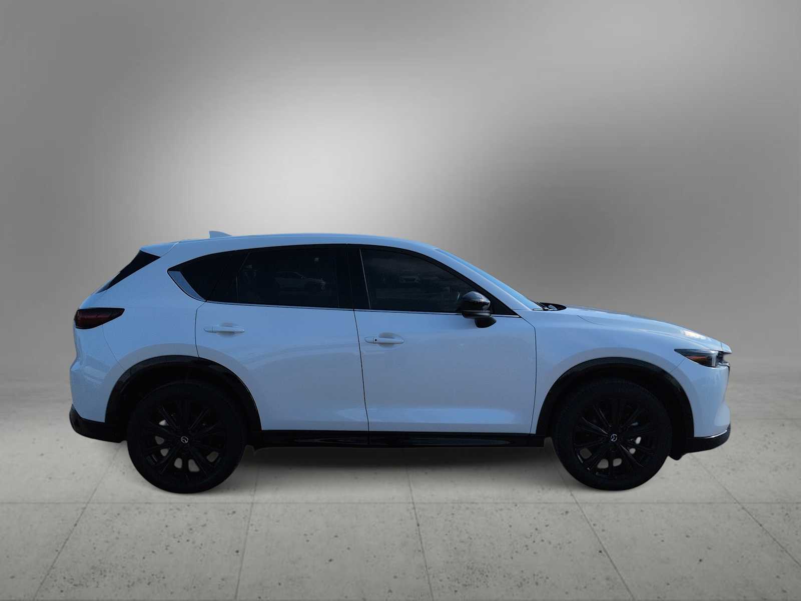 Thumbnail: 2022 Mazda CX-5 - 9