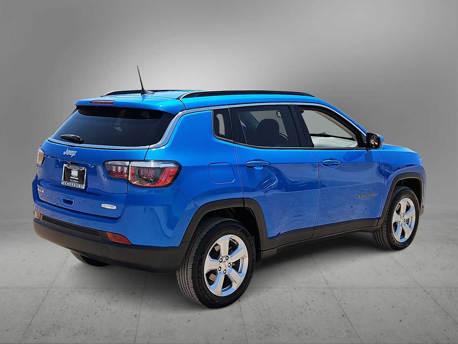 Thumbnail: 2020 Jeep Compass - 8
