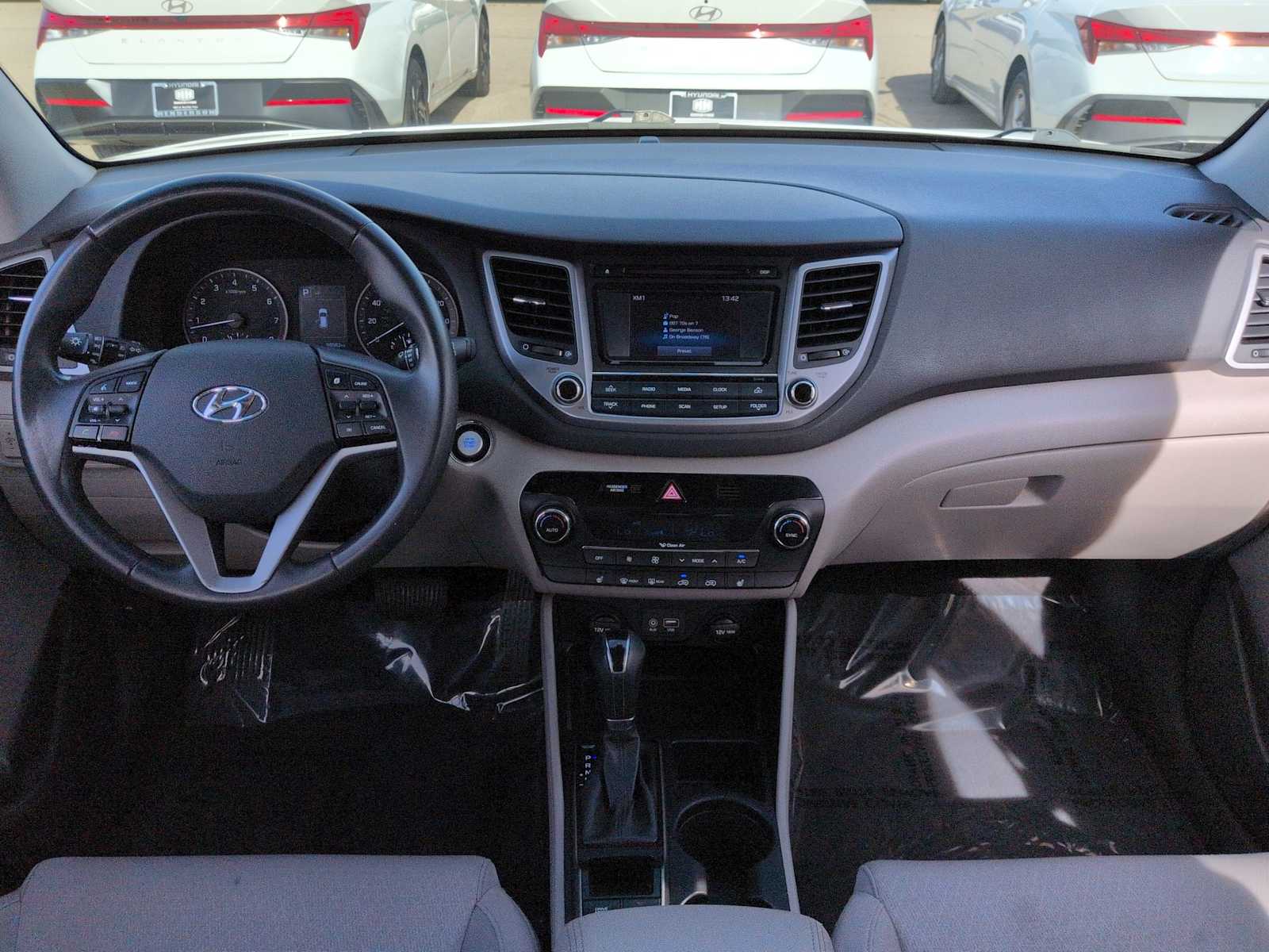 Thumbnail: 2017 Hyundai Tucson - 15