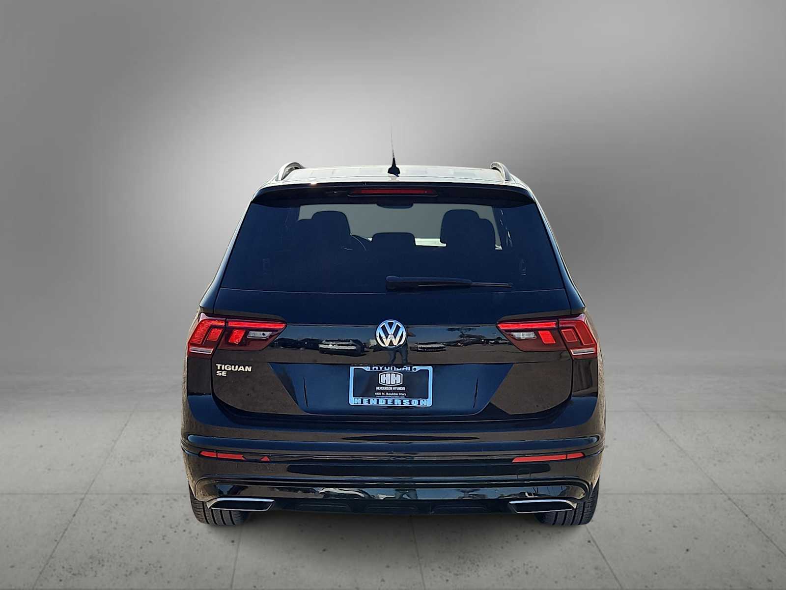 Thumbnail: 2021 Volkswagen Tiguan - 7