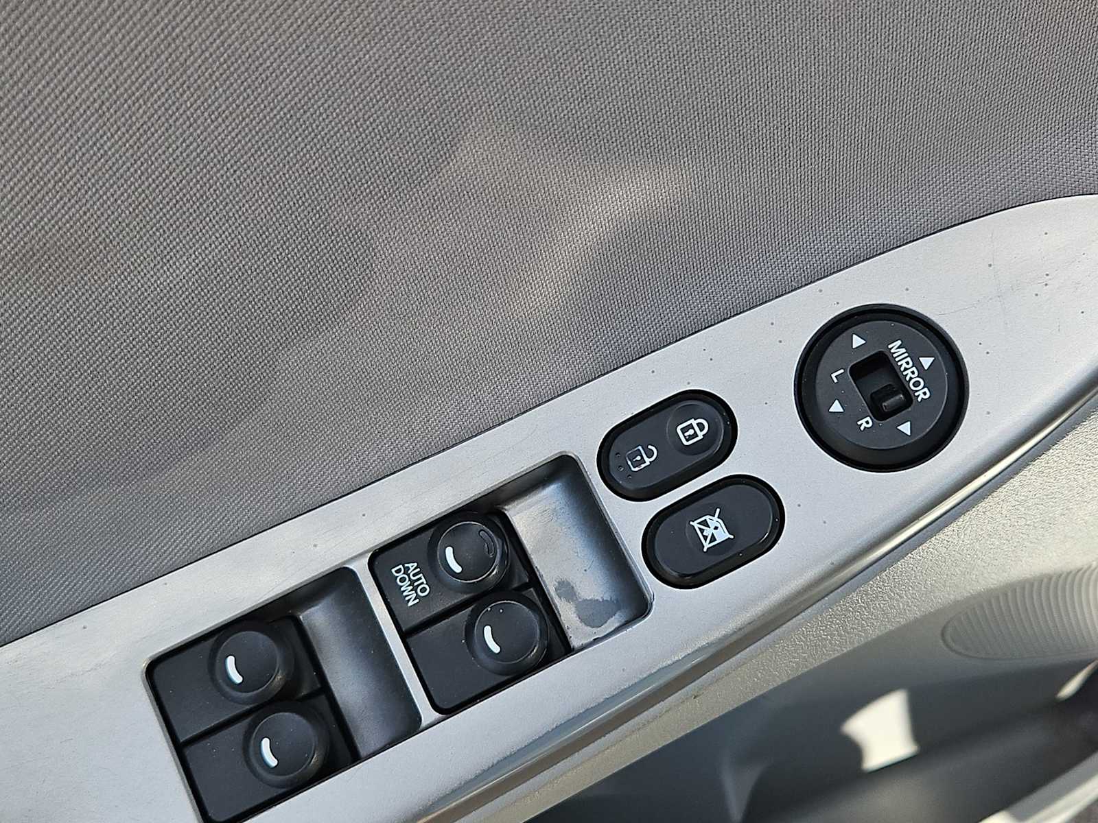 Thumbnail: 2017 Hyundai Accent - 17