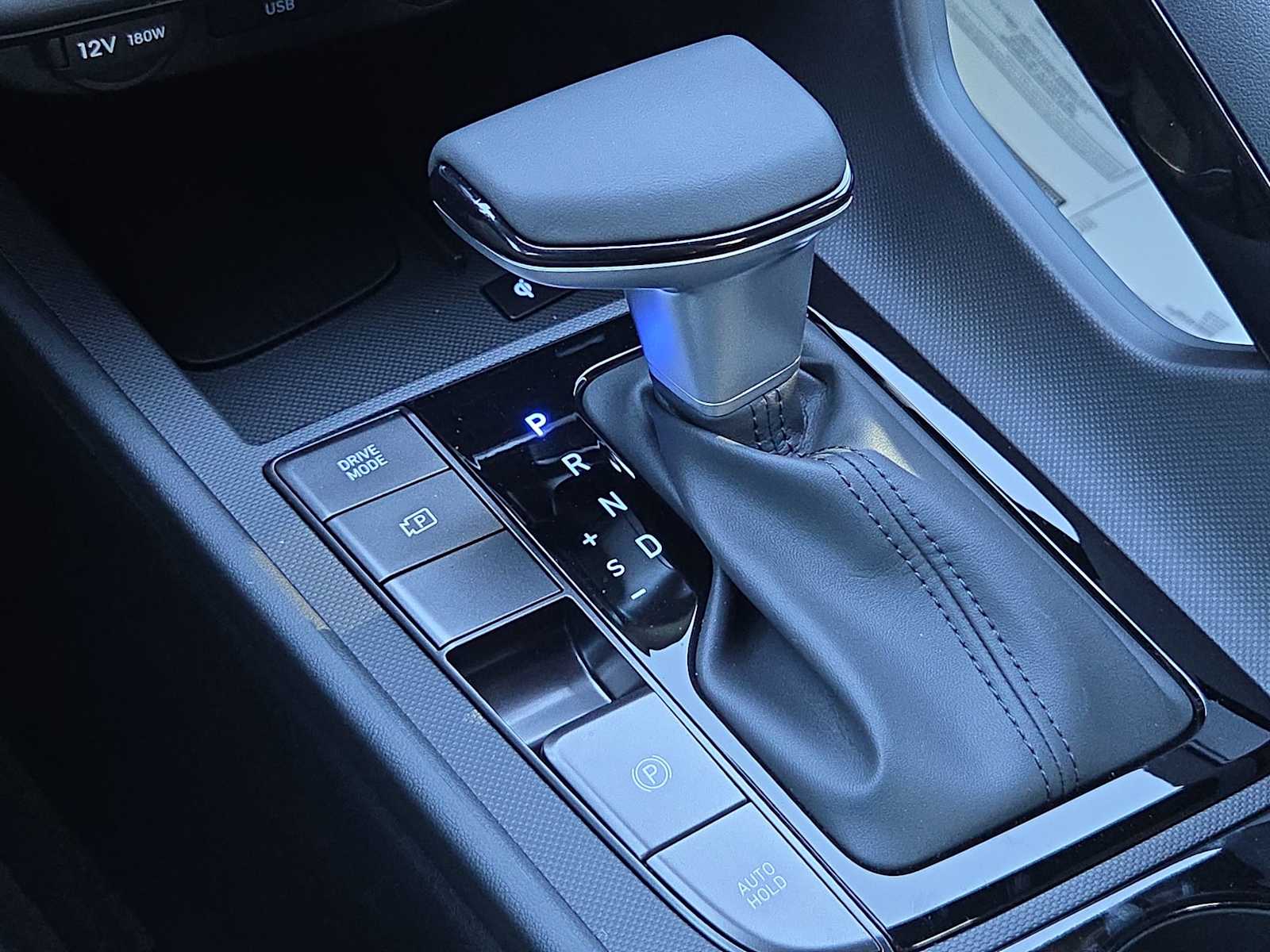 Thumbnail: 2026 Hyundai Elantra - 32