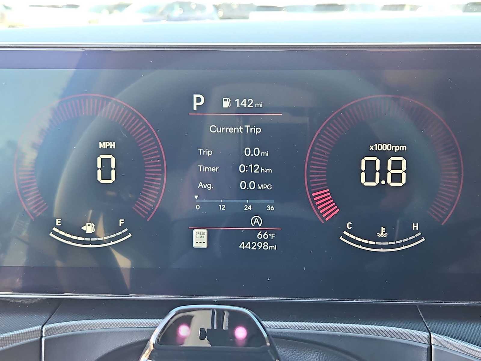 Thumbnail: 2024 Hyundai Santa Fe - 32