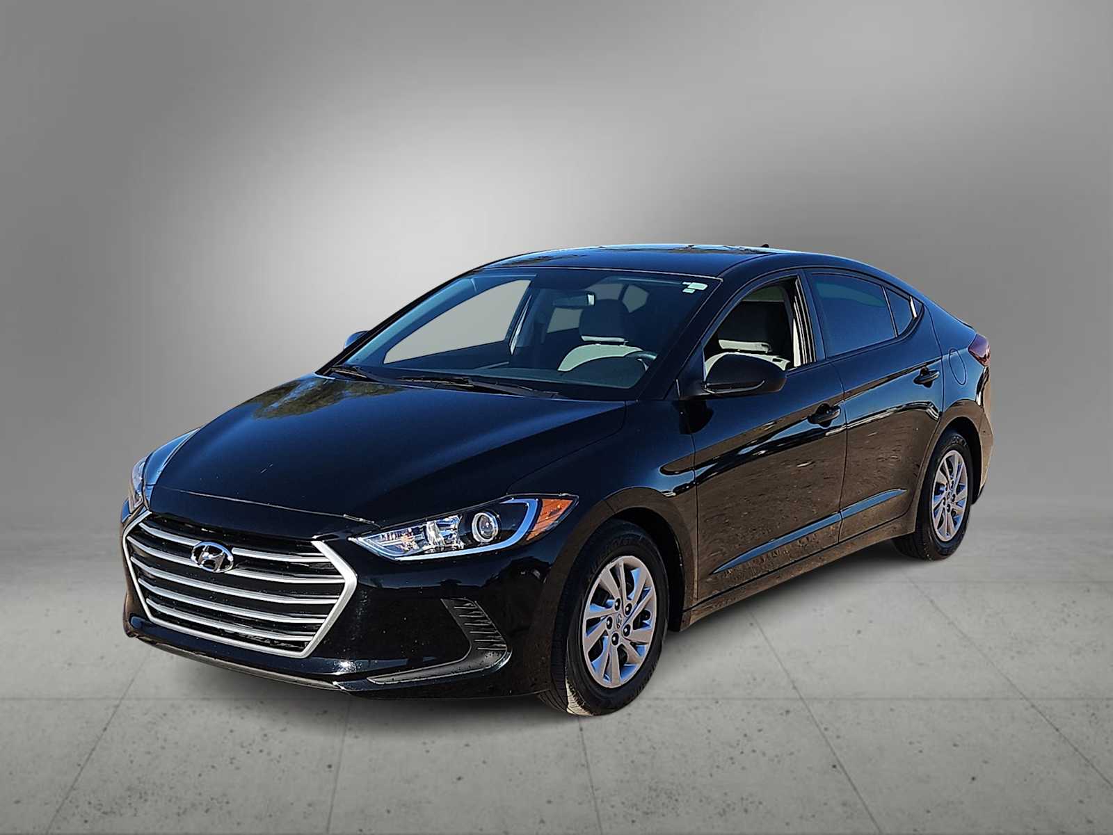 Thumbnail: 2017 Hyundai Elantra - 4