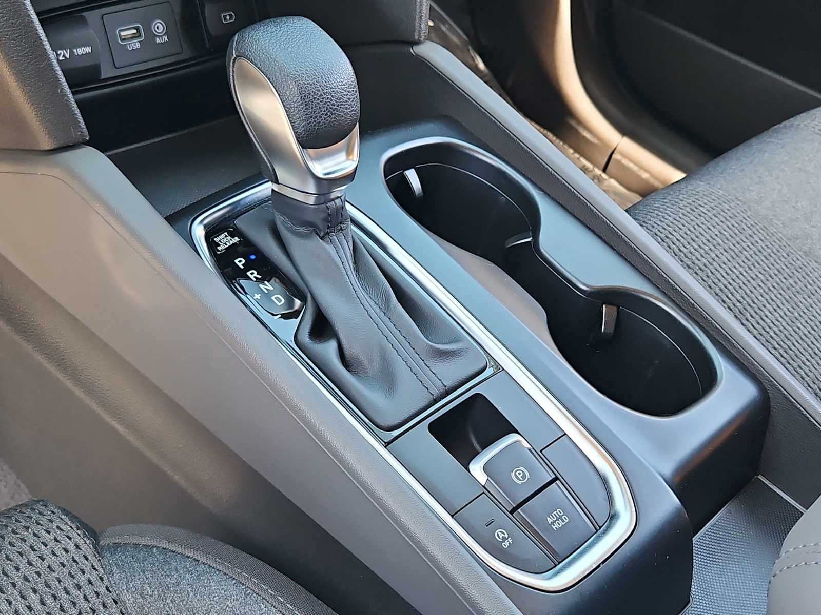 Thumbnail: 2020 Hyundai Santa Fe - 31