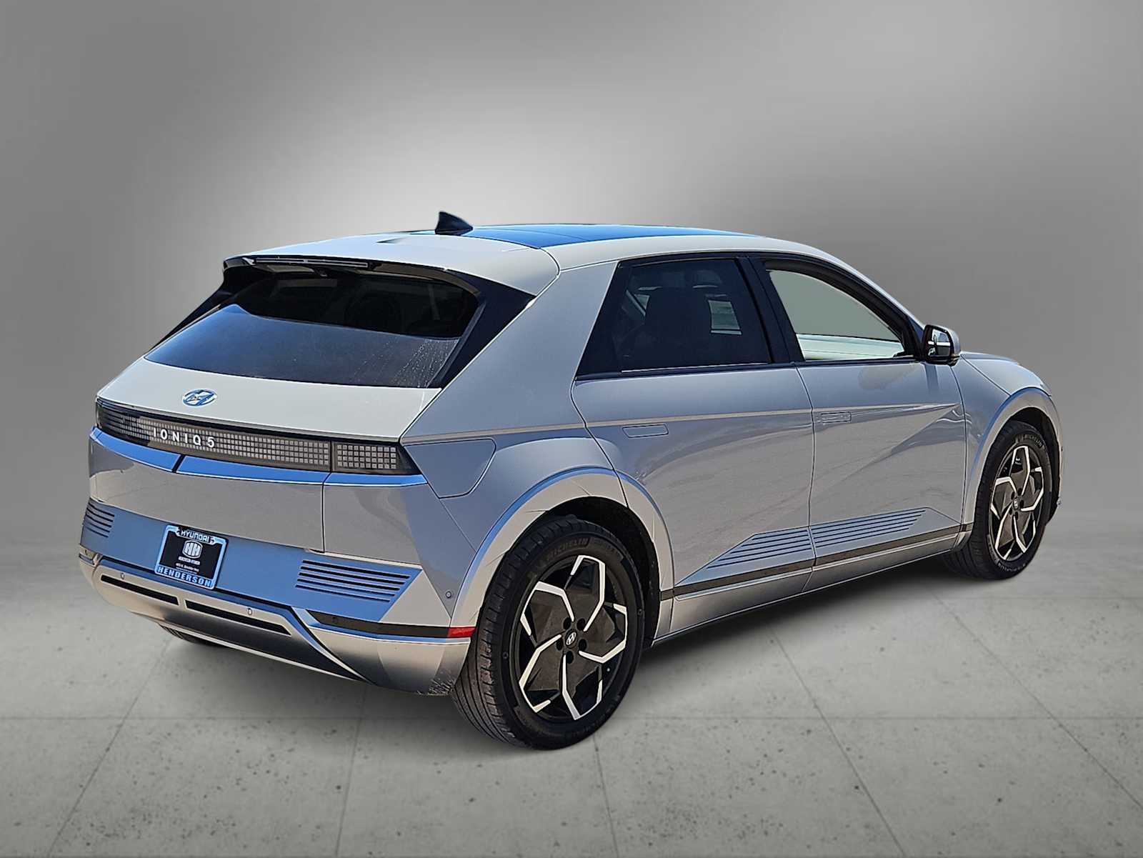 Thumbnail: 2024 Hyundai Ioniq 5 - 8