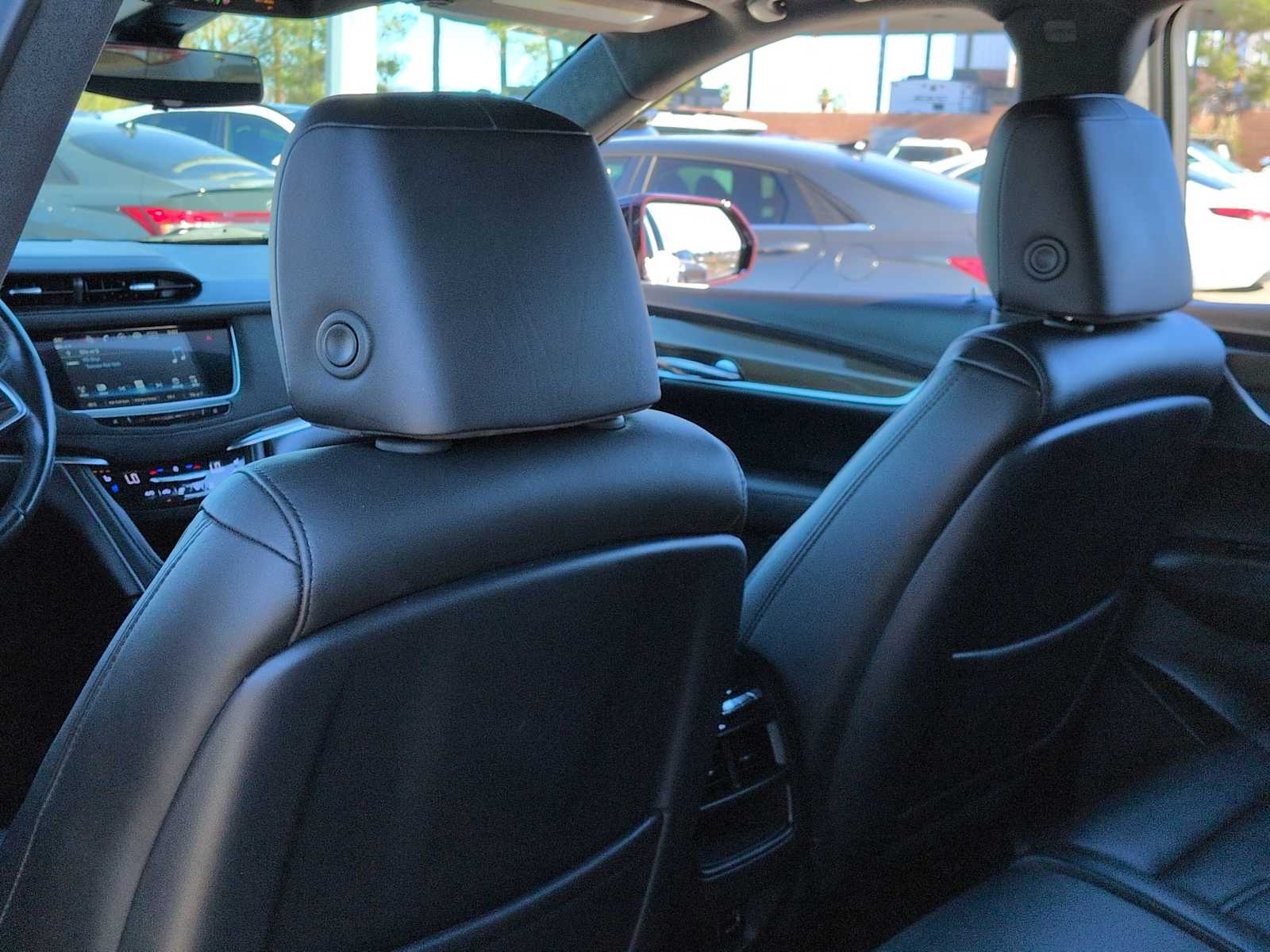 Thumbnail: 2018 Cadillac XT5 - 19