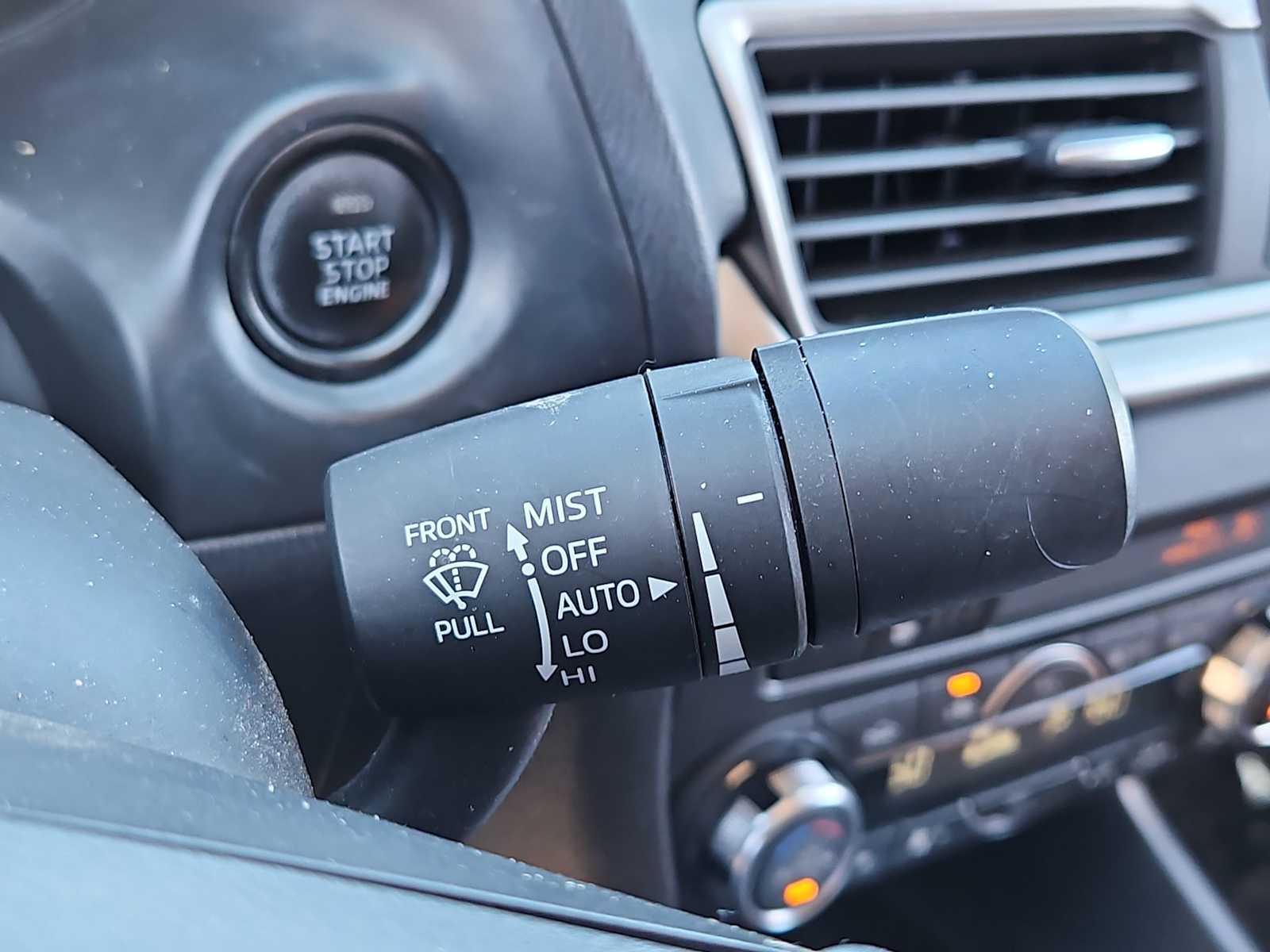 Thumbnail: 2018 Mazda Mazda3 - 25