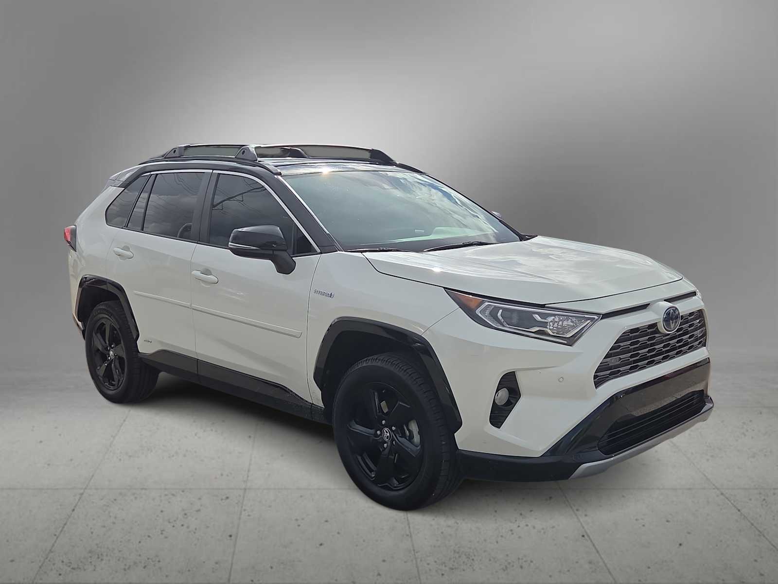 Thumbnail: 2020 Toyota RAV4 - 2