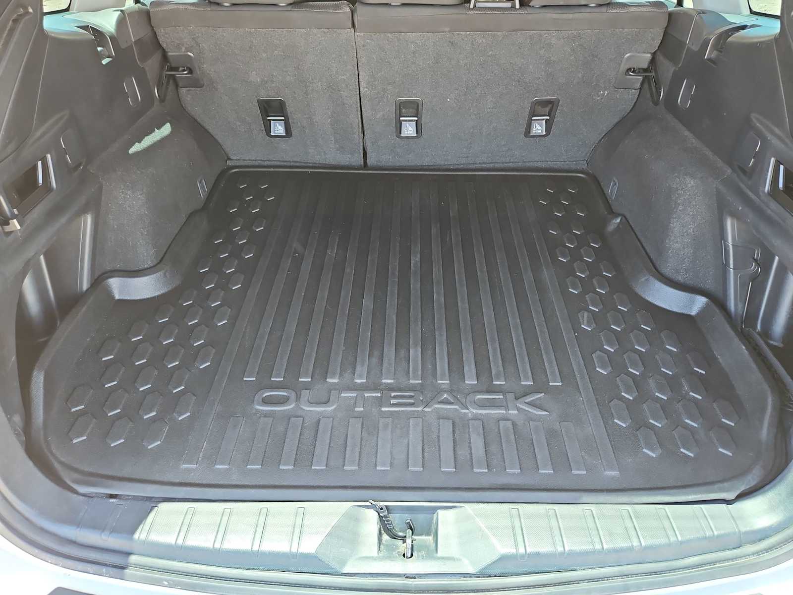 Thumbnail: 2020 Subaru Outback - 33