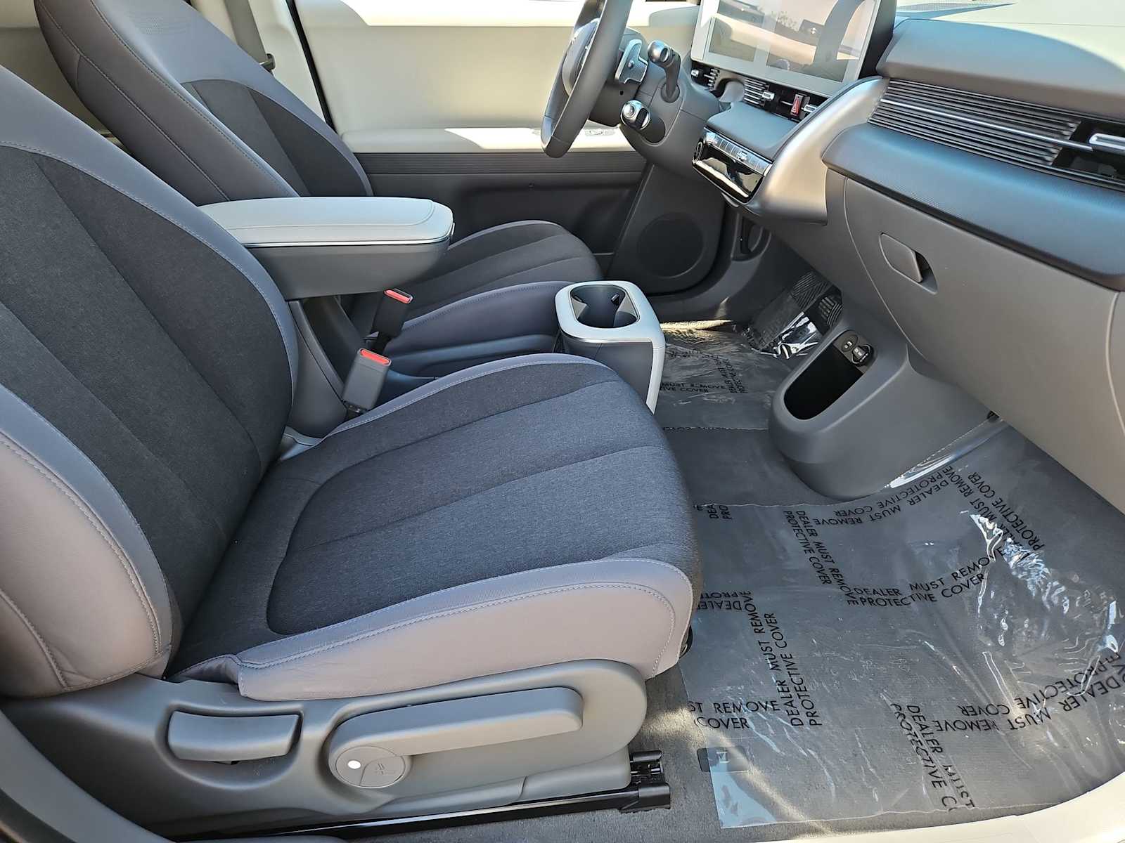 Thumbnail: 2024 Hyundai Ioniq 5 - 21