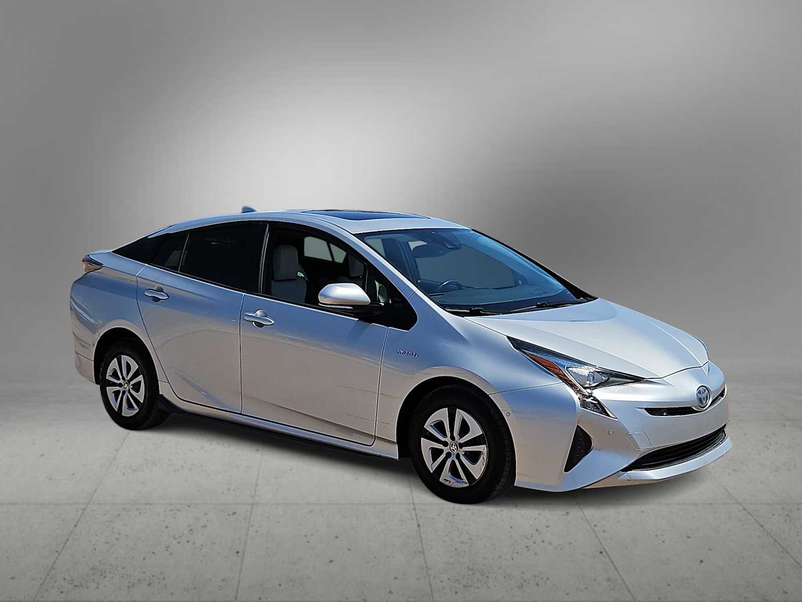 Thumbnail: 2018 Toyota Prius - 2