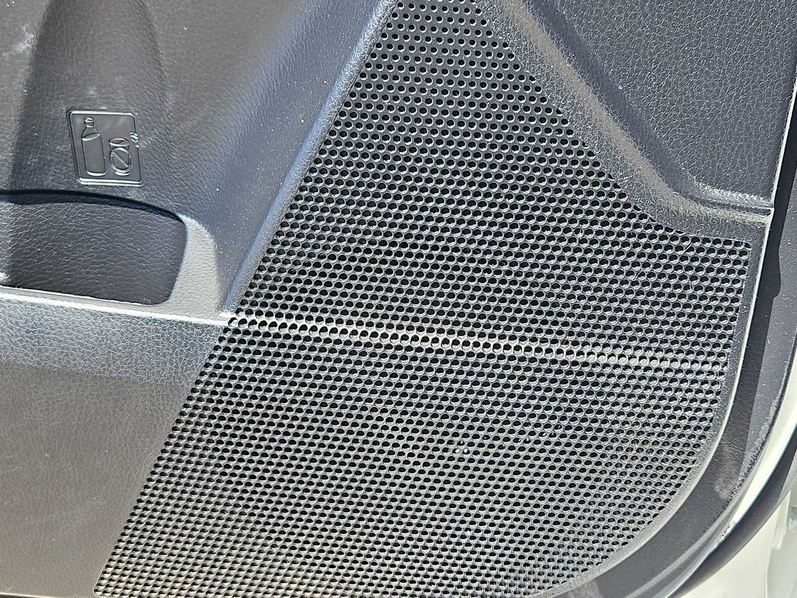 Thumbnail: 2016 Toyota Corolla - 29