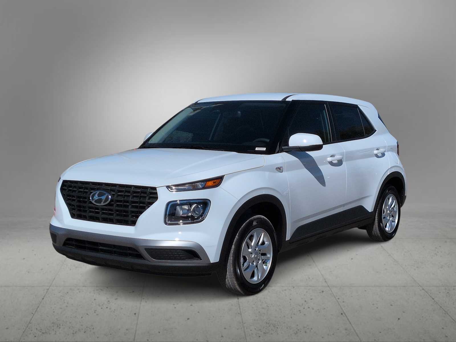 Thumbnail: 2026 Hyundai Venue - 4