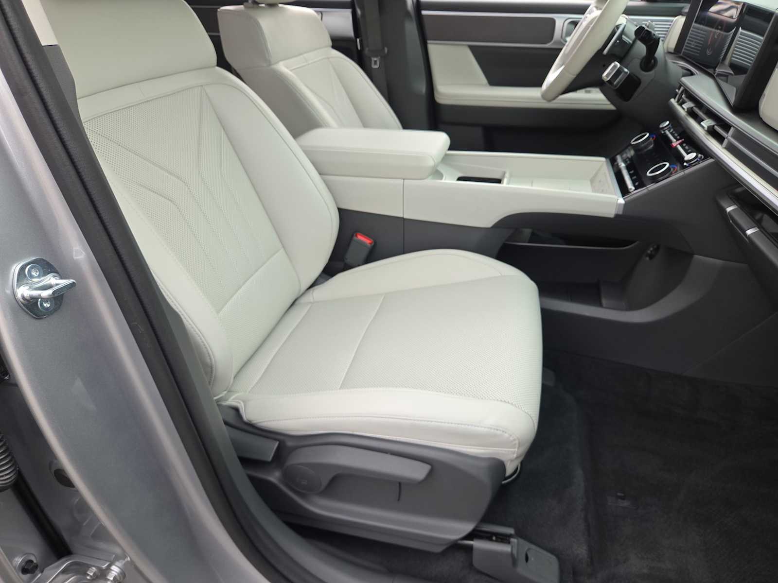 Thumbnail: 2026 Hyundai Santa Fe - 21