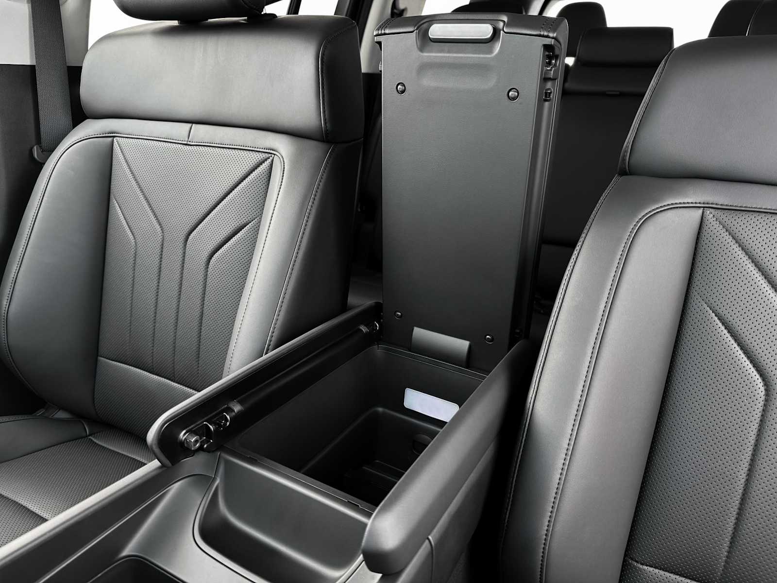 Thumbnail: 2026 Hyundai Santa Fe - 18