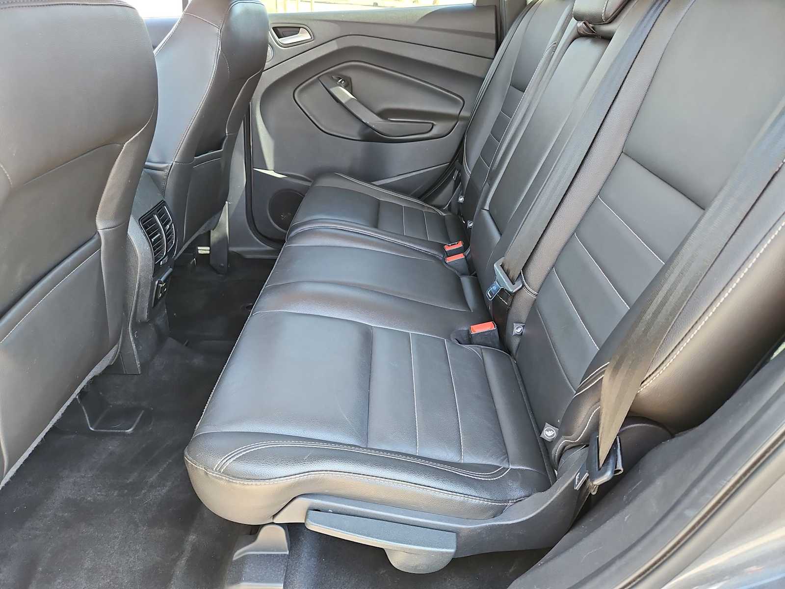 Thumbnail: 2014 Ford Escape - 19