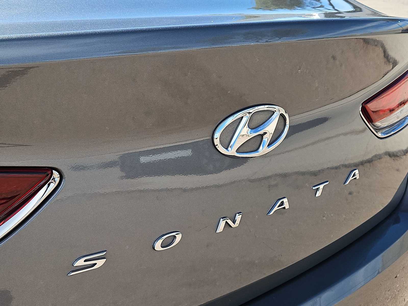 Thumbnail: 2019 Hyundai Sonata - 13