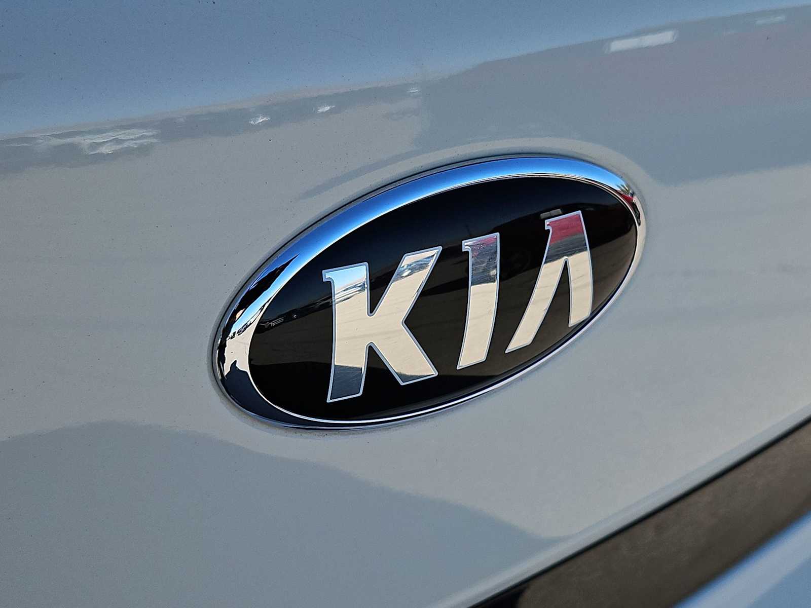 Thumbnail: 2017 Kia Soul EV - 12