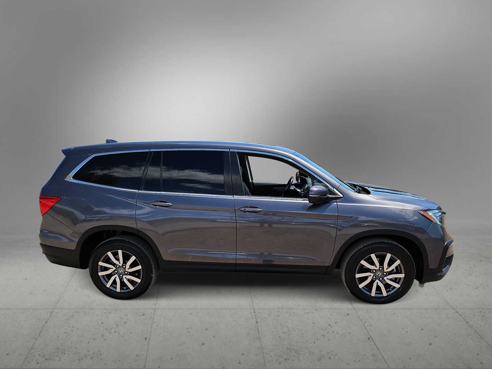 Thumbnail: 2019 Honda Pilot - 9